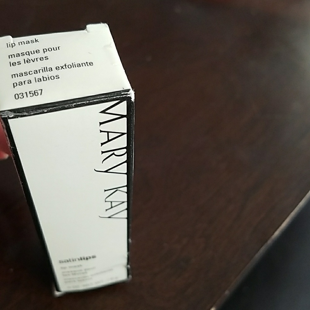 Mary Kay | Satin lips, Lip Mask